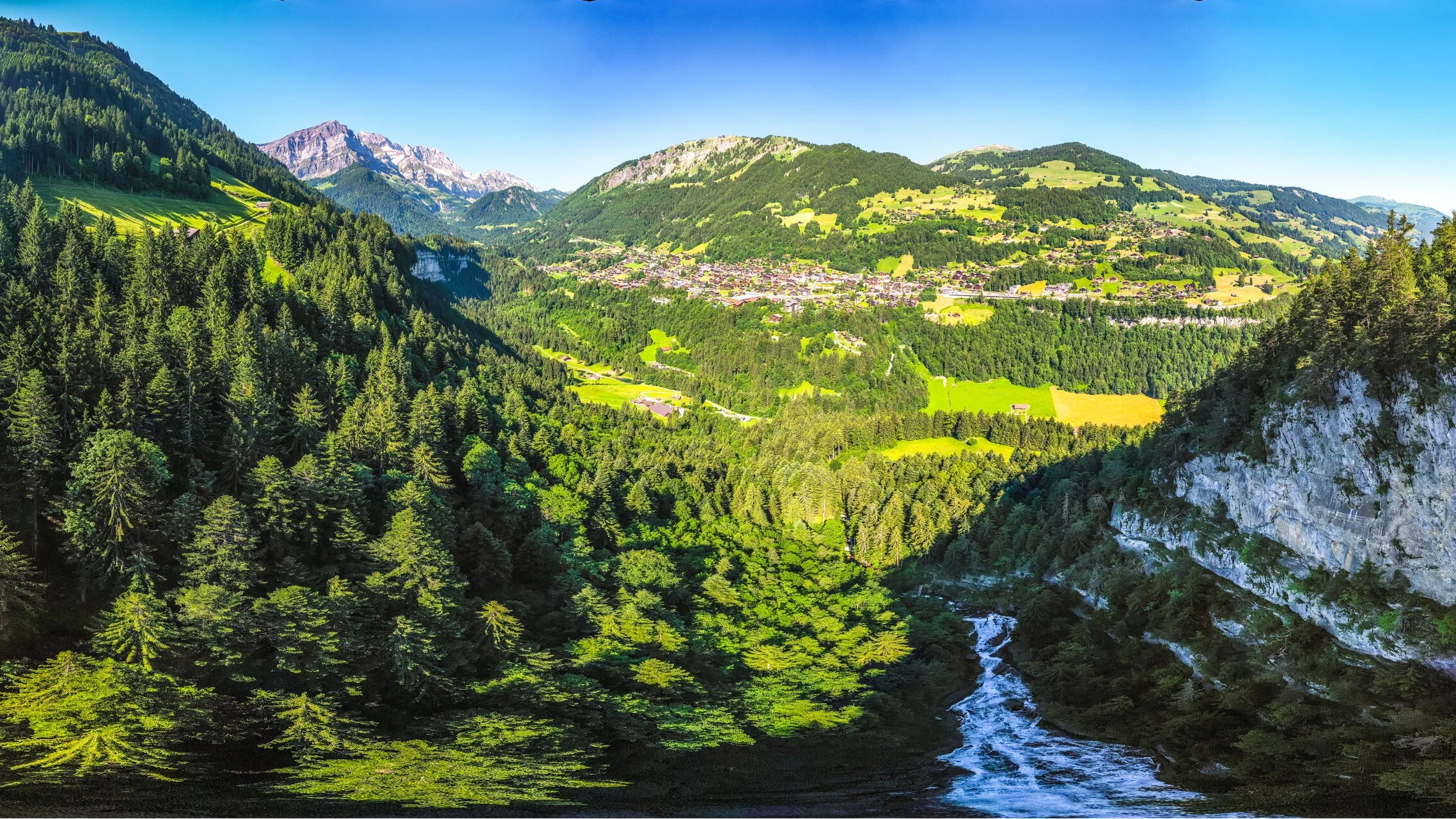 Team naar Zwitserland