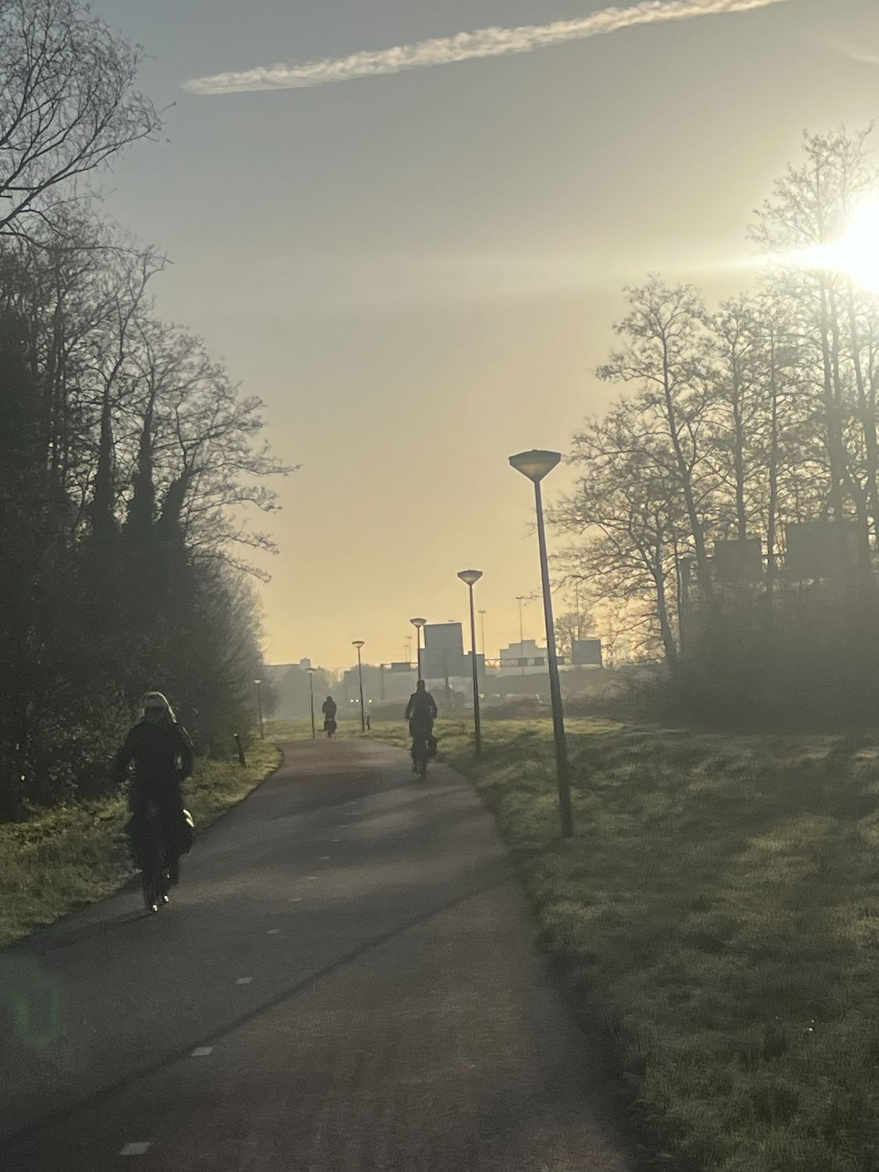 Fantastisch om elke dag vroeg naar werk te fietsen. Geniet van de dag. 😎